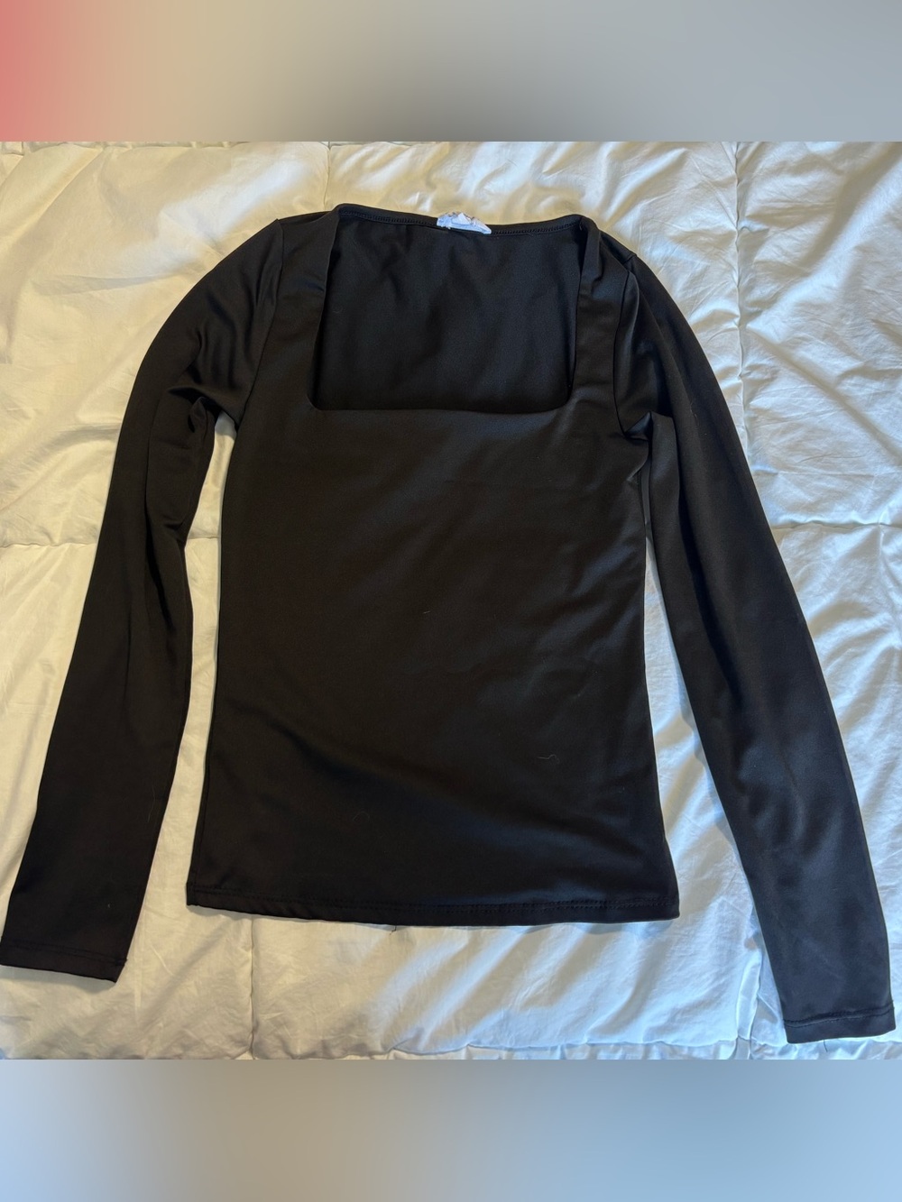 Women’s square neck long sleeve